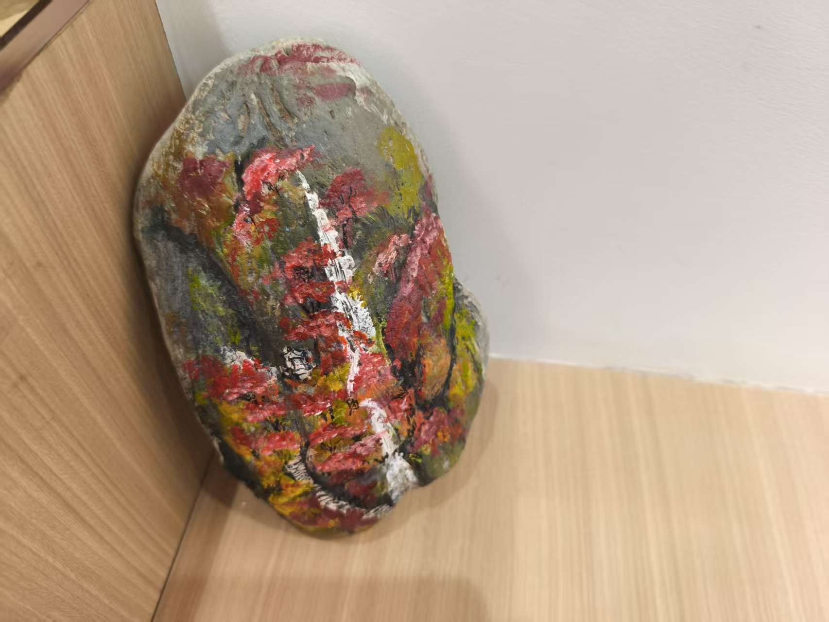 动物主题石头画